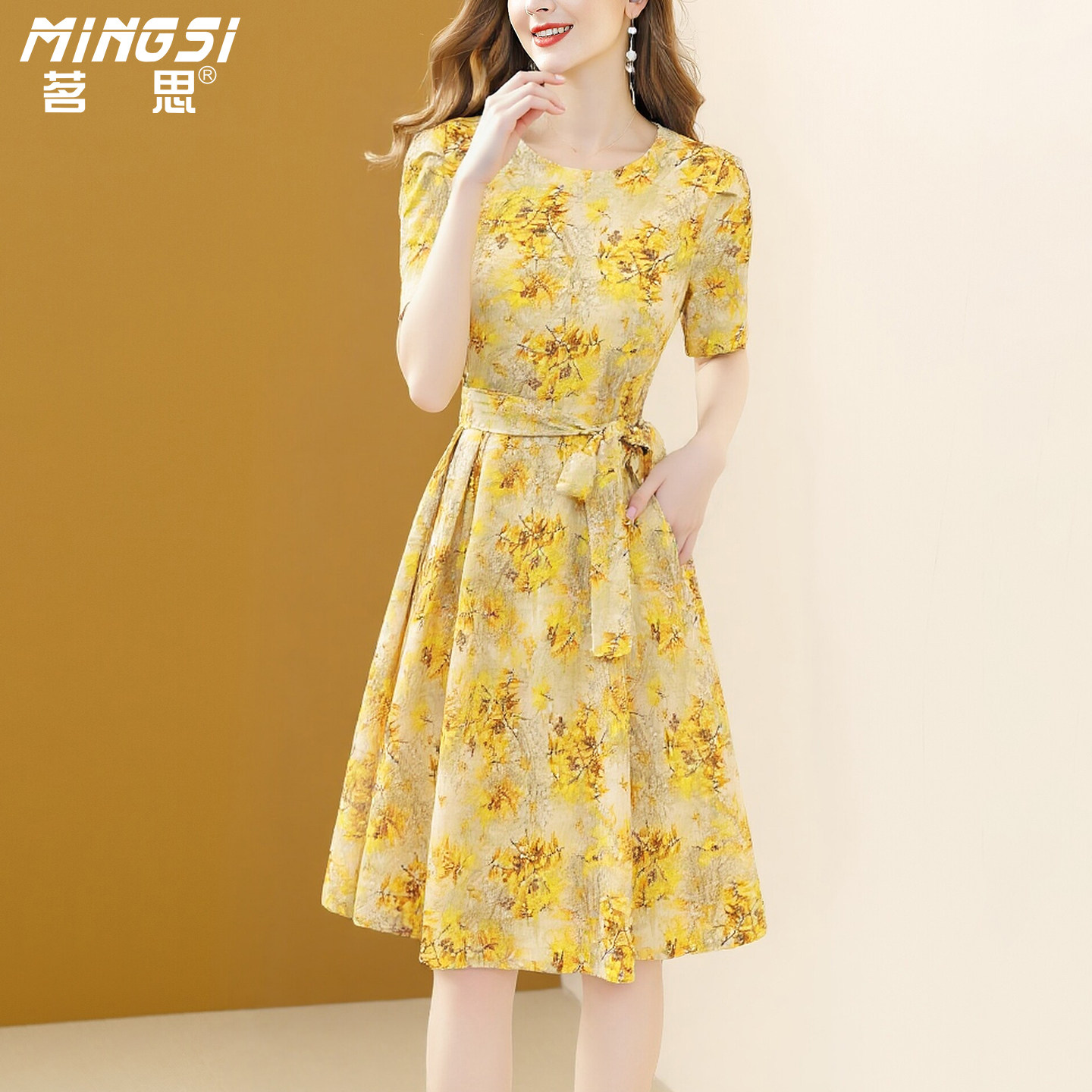 茗思法式印花短袖连衣裙女2026夏季新款系带气质显瘦度假风大摆裙