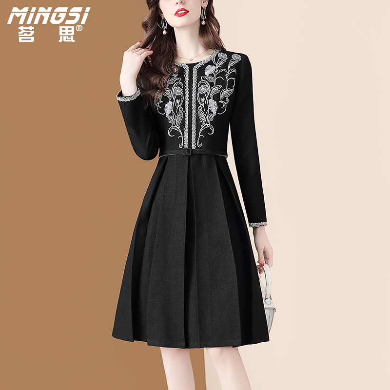 时尚连衣裙领券享满减