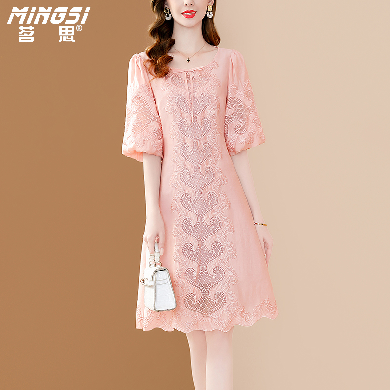 茗思甜美刺绣天丝连衣裙全场满减