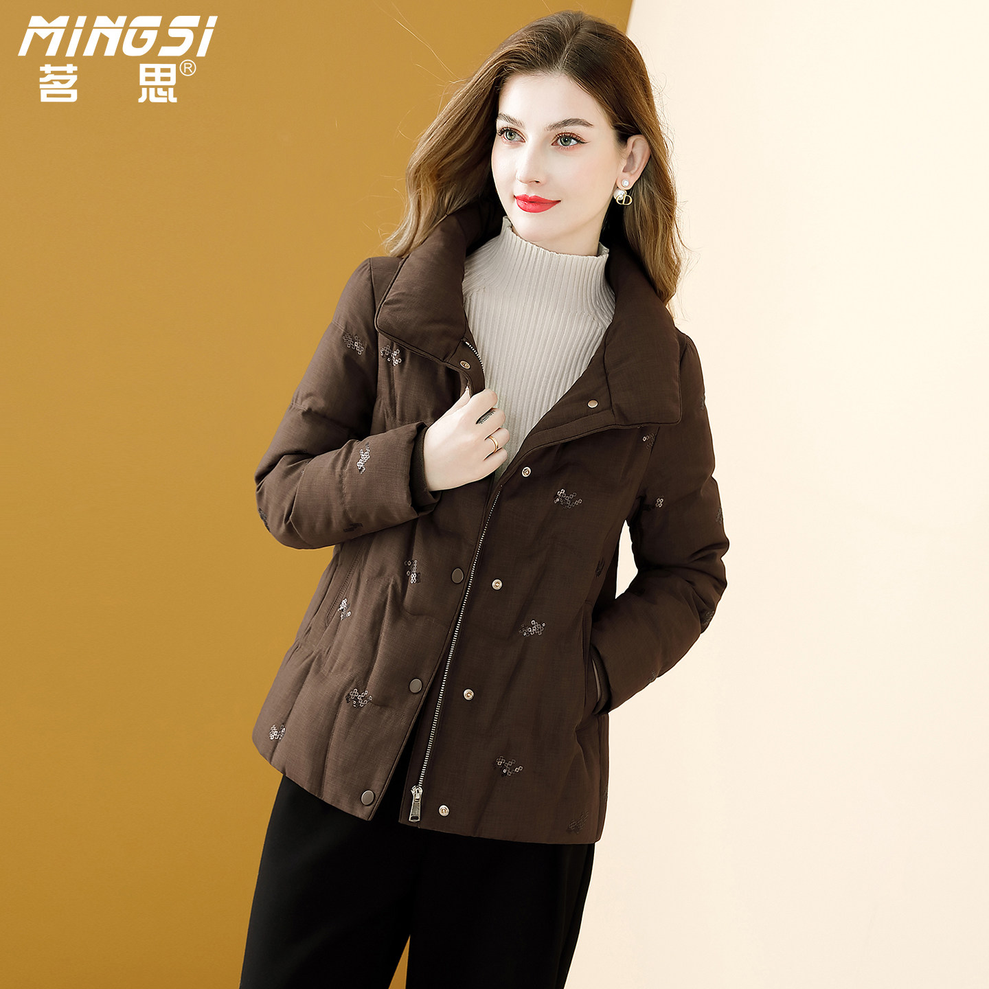 时尚亮片鹅绒短款保暖羽绒服女