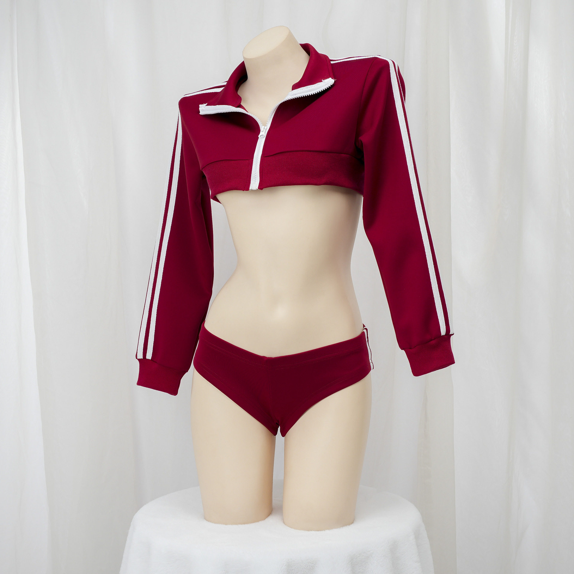 运动少女 日系二次元可爱长袖体操服性感修身cosplay服辣妹睡衣新