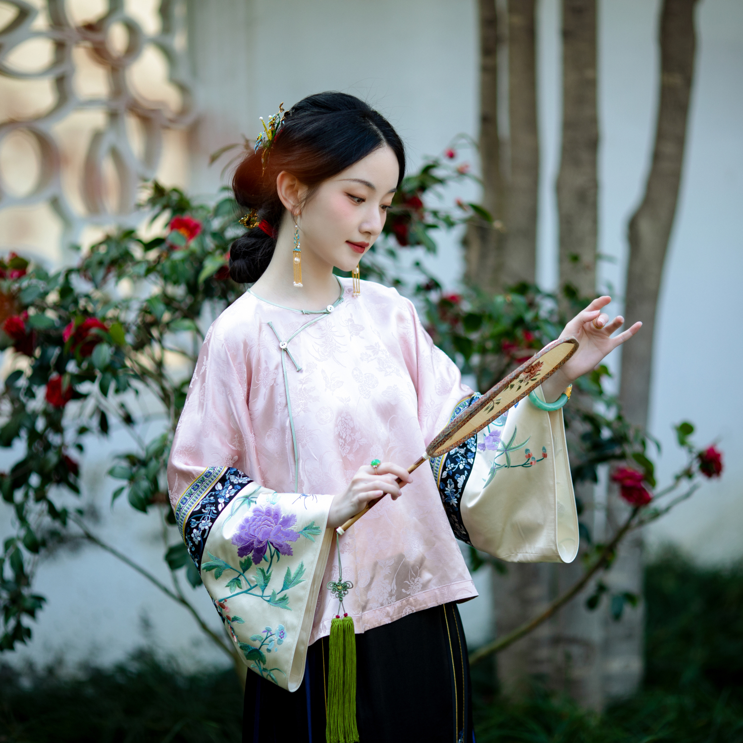 琼楼映月丨一城风絮丨上衣清汉女