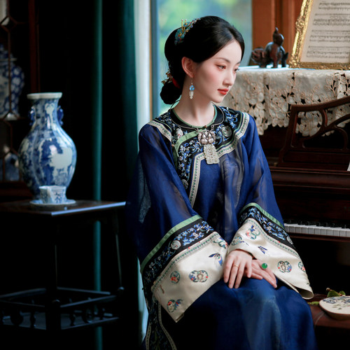 遥山鹤隐丨一城风絮丨真丝氅衣