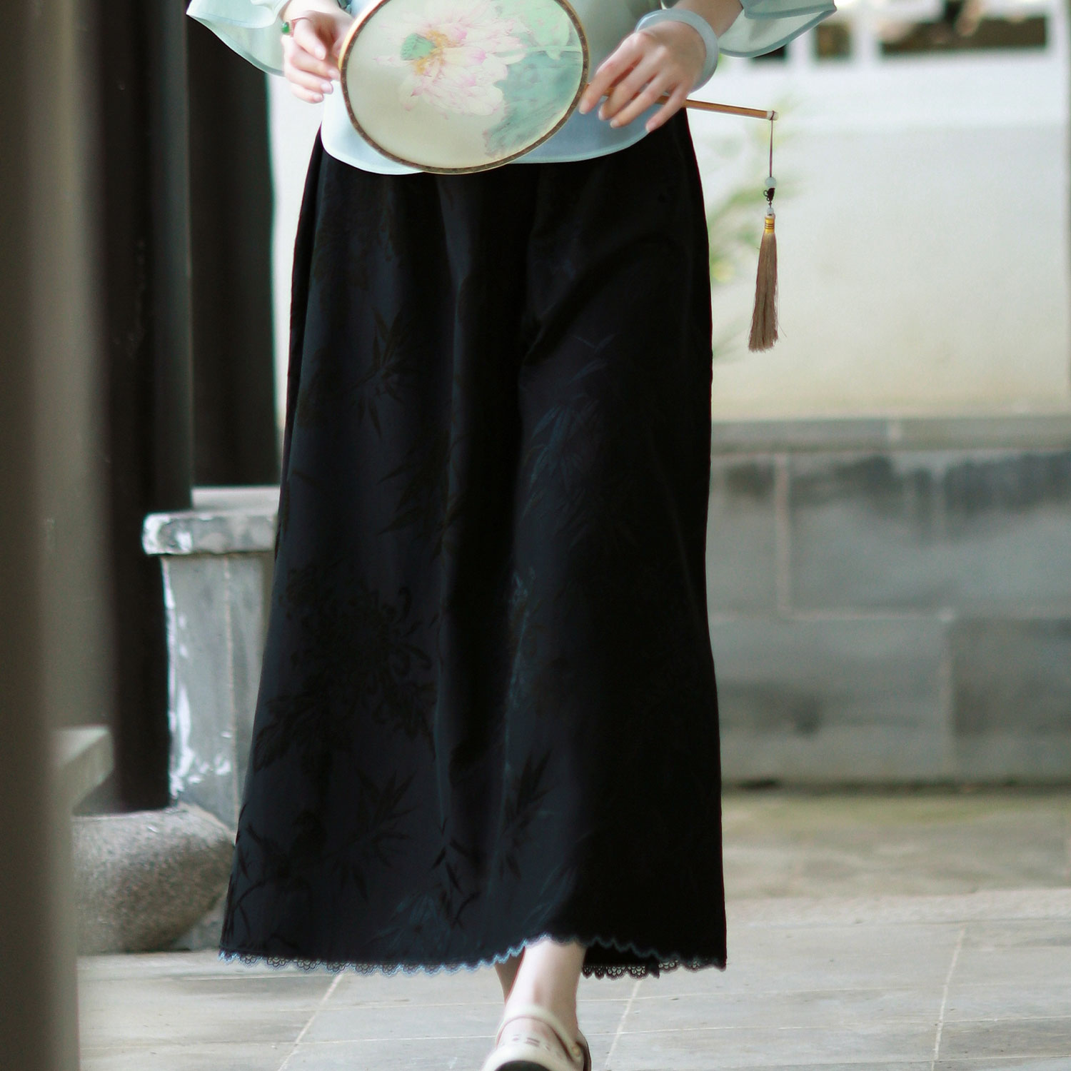 隐墨菊丨一城风絮丨蕾丝半身裙