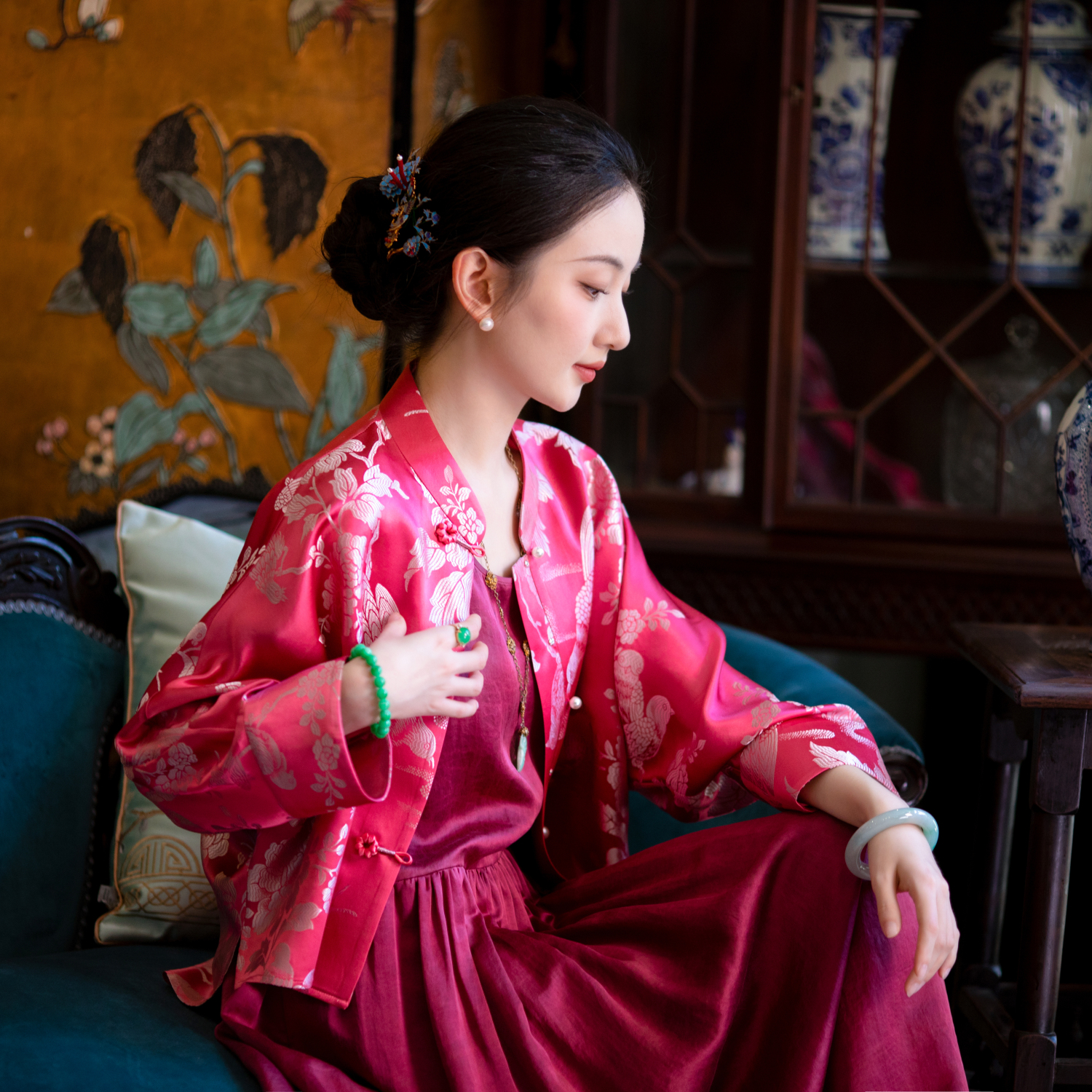 漱玉鸣鸾丨一城风絮丨老缎子上衣