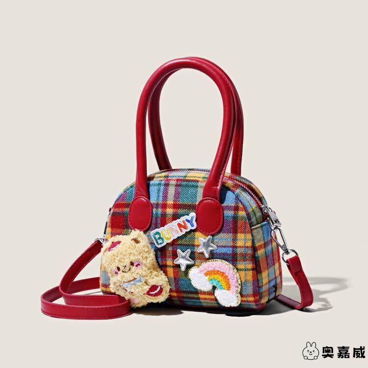 2025新格子包包女可爱单肩红色圣诞新年手提高颜值学生手机斜挎包