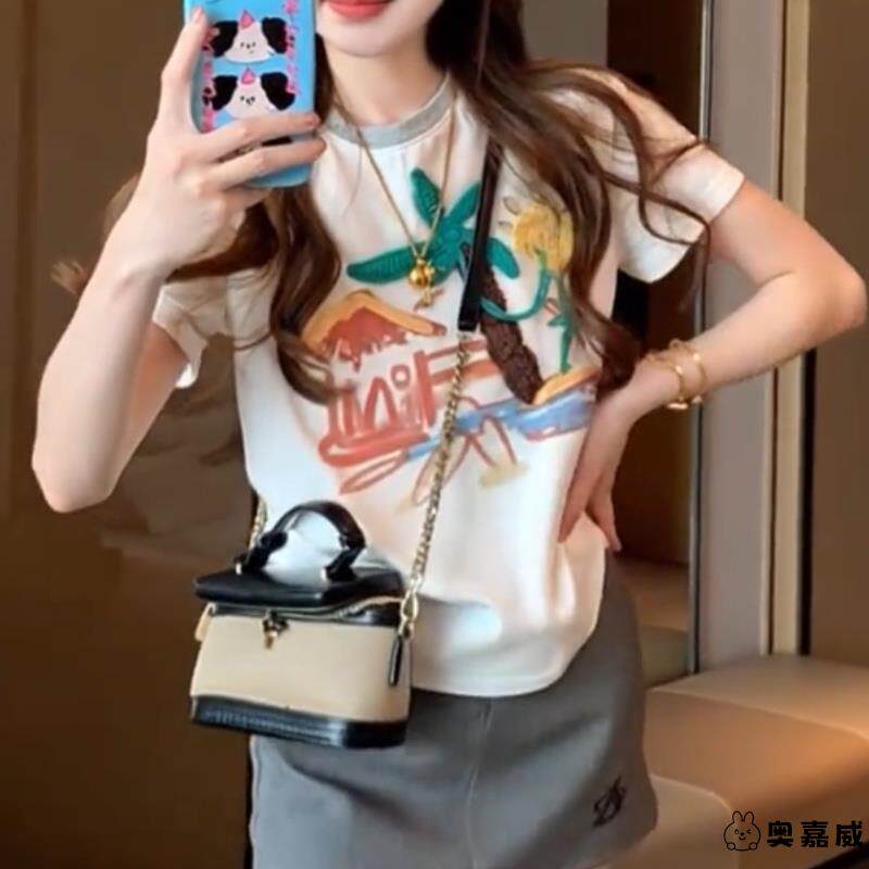 2025秋季新款设计感白色正肩短袖t恤女大码女装短款修身百搭上衣