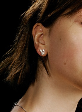 ATELIERSO倪索 24AW KARAT 系列-迷你繁星纯银碎耳钉