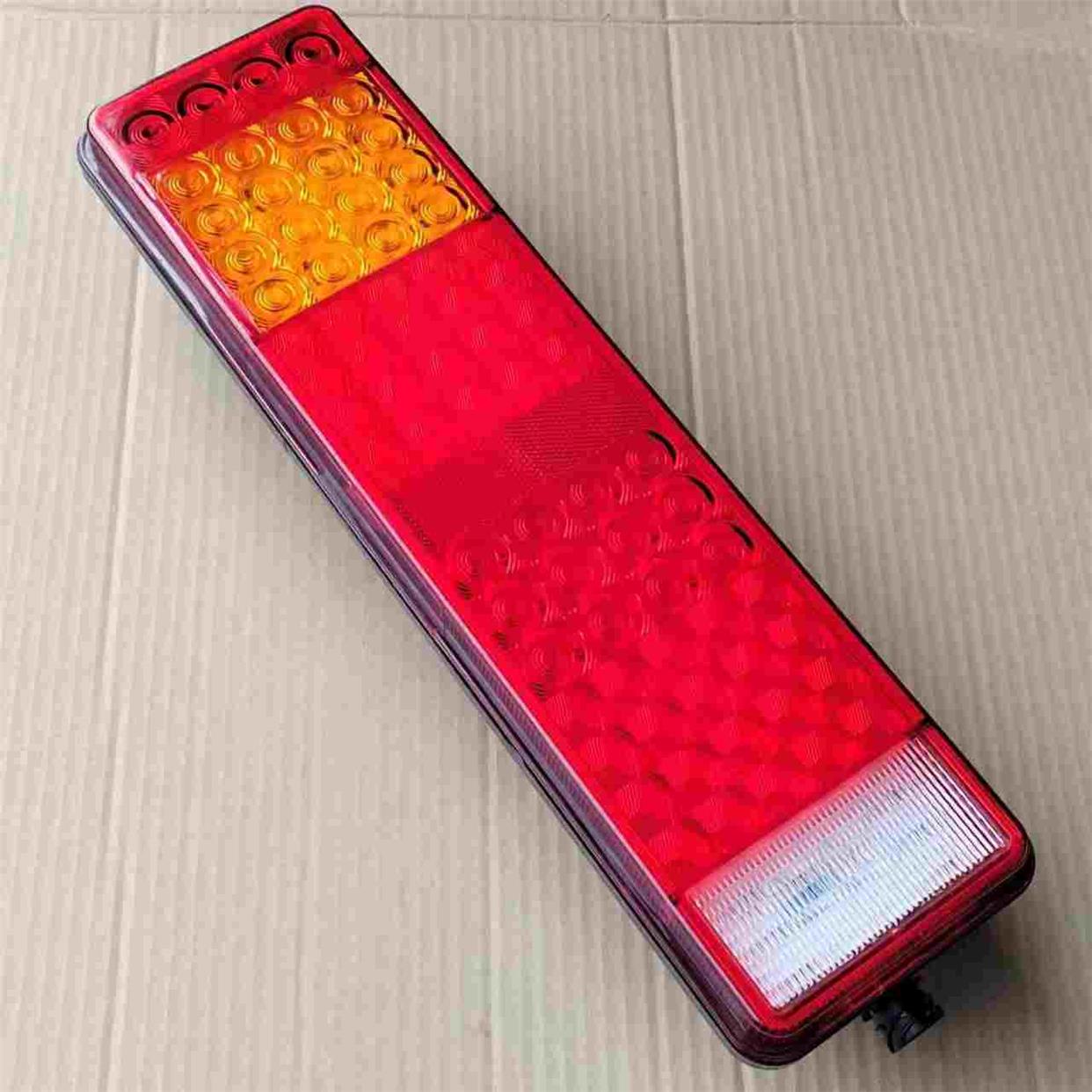 电子款豪沃A7后尾灯T7H汕德卡总成T5G C7H倒车转向灯原车LED防砸