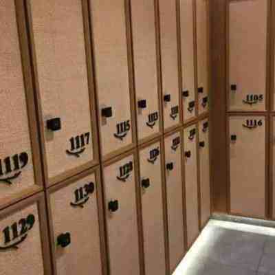 木质更衣柜洗浴中心浴室浴场汗蒸桑拿健身房浴池木制储物换衣柜