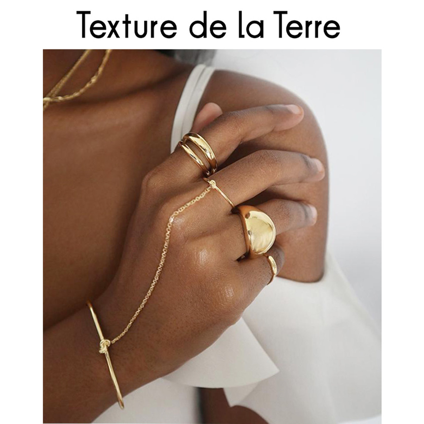 老钱风ins轻奢小众设计开口手镯戒指一体手背个性时尚钛钢不掉色