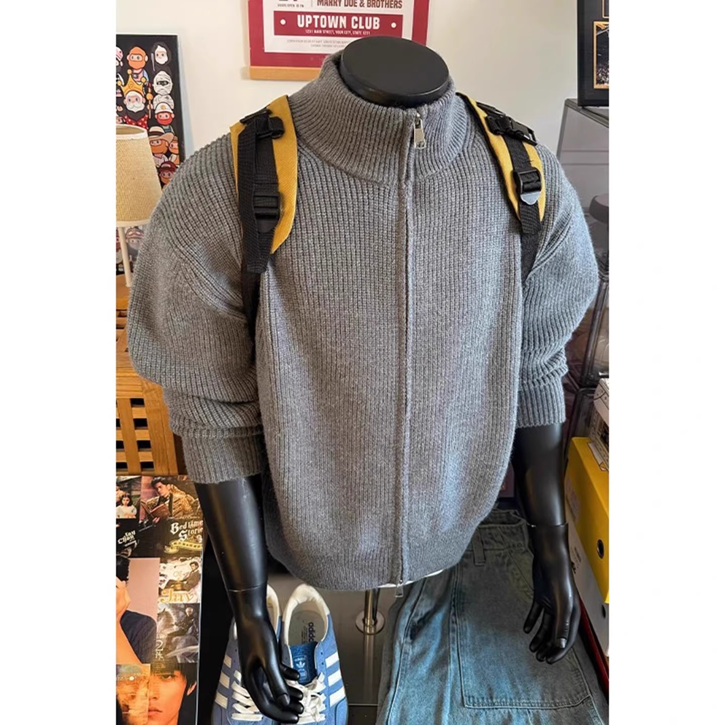 大码300斤半高领针织开衫外套男