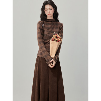 2025冬加厚设计感收腰显瘦上衣+加厚半身裙套装两件套