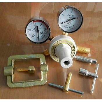 临海市压力表厂有限公司 乙炔减压器 调压阀 yqe-03 0.25mpa*4mpa