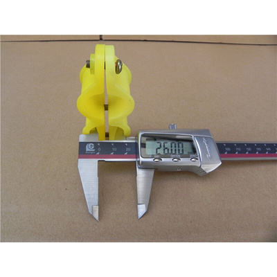 。养殖水线固定夹板 水管抱卡螺丝固定 固定卡 抱卡 6分管固定夹