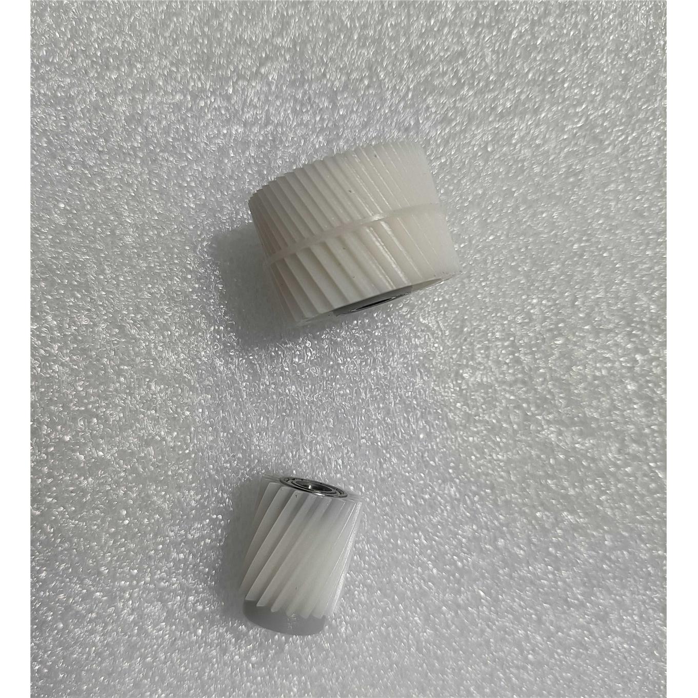 柯美BH754 C754E 654 652 808 758 C759废粉回收器转印电机齿轮