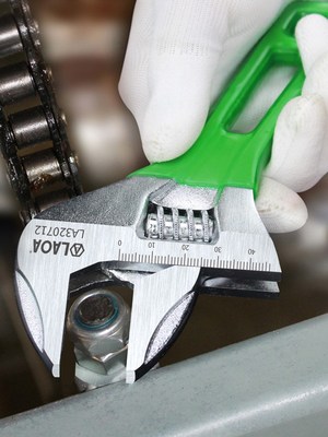 LAOA Adjustable Spanner   6'' 8'' 10'' 12'' Light ShortHand