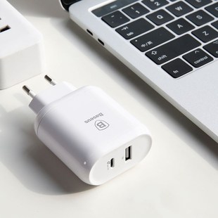 5V/3A 32W Travel Type-C+USB PD Quick Charge EU Plug Adapter