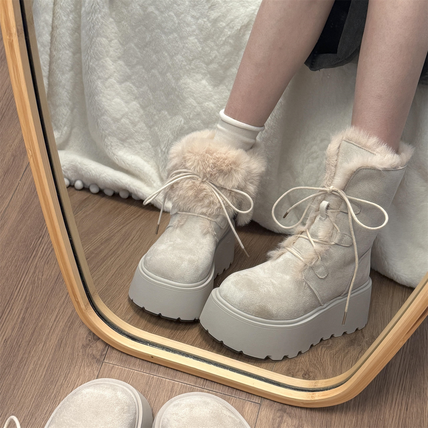 新款小个子加绒保暖厚底雪地靴女