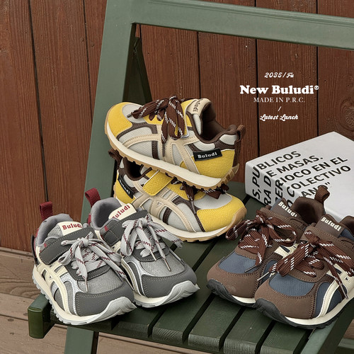 新款时尚百搭软底舒适透气防滑儿童运动鞋 5167