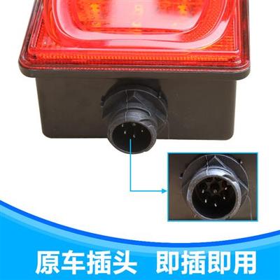 适用陕汽德龙x3000后尾灯x5000m3000总成牵引自卸led灯泡超亮防水
