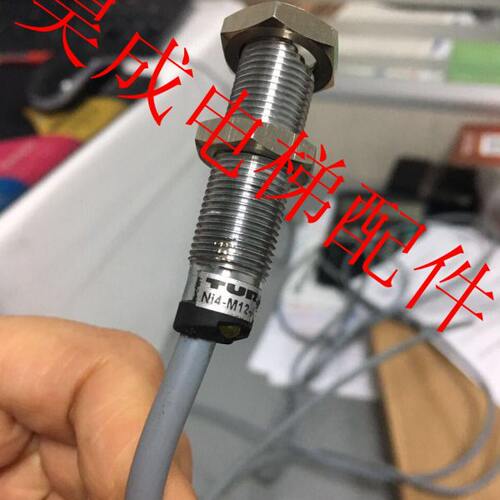 电梯配件 接近开关/图尔克接近开关Ni4-M12-AP6X 4m/2m测速开关