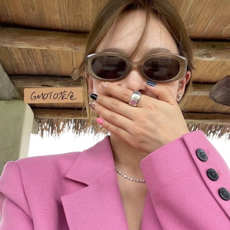 2023新款墨镜女高级感ins小脸欧美复古黑色椭圆太阳眼镜防紫外线