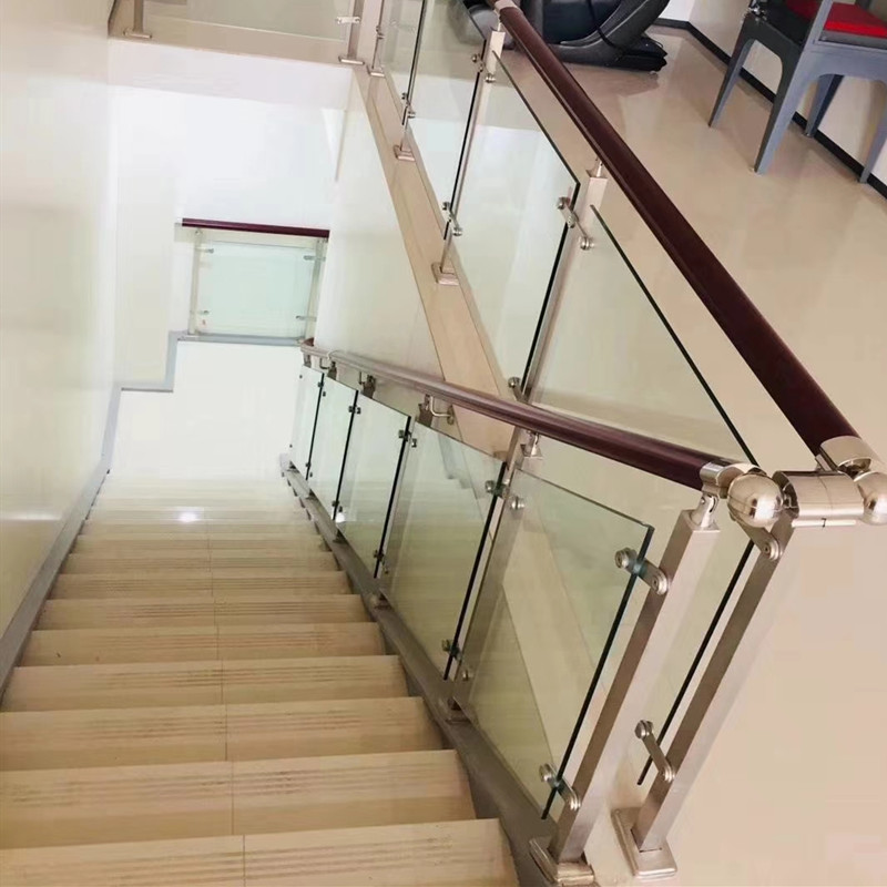 304不锈d钢工程玻璃立柱楼梯扶手护栏栏杆玻璃护栏201家用不锈钢