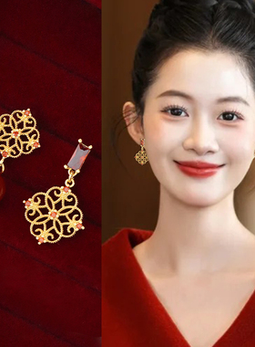 新中式不对称蚊香盘耳夹无耳洞新款耳环秋冬复古红色绝美耳坠耳饰