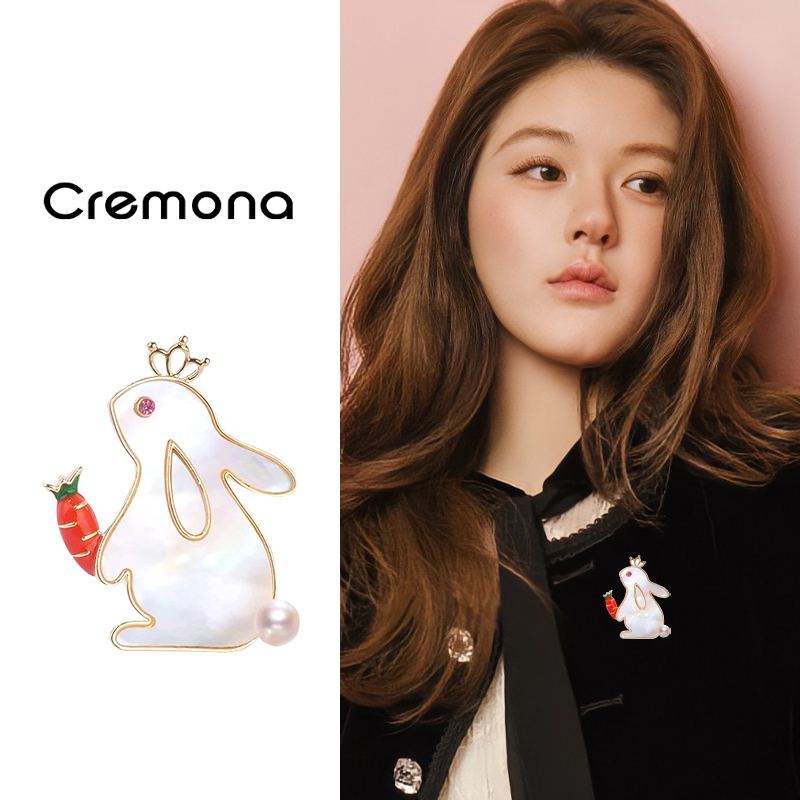 可爱兔子胸针小众设计感