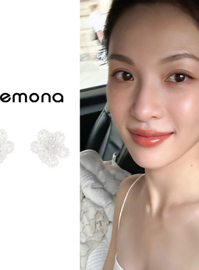 白色珍珠款花朵三角耳夹女士新款爆款无耳洞耳钉轻奢独特气质耳饰