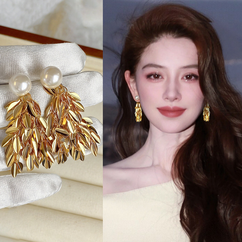 金色流苏耳环轻奢高级感小众精致耳坠珍珠款气质2026新款爆款耳饰,饰品/流行首饰/时尚饰品新,耳环,淘宝优惠券,粉丝福利购,淘宝优惠卷