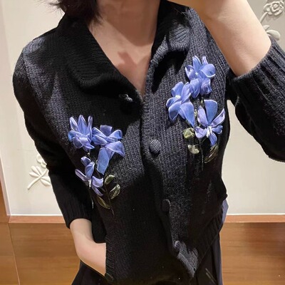 紫色立体花朵装饰羊毛针织上衣