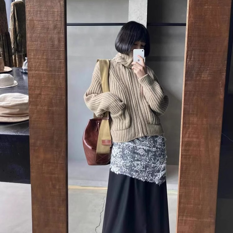 Lem慵懒风加厚保暖有领针织毛衣