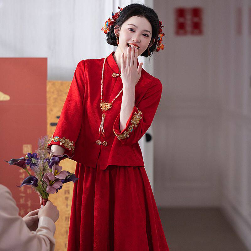 新中式秀禾服婚服2025新款敬酒服新娘订婚礼服红色嫁衣出阁服
