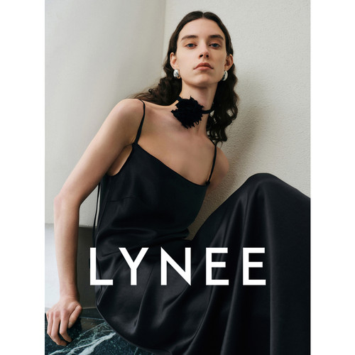 LYNEE 法式小香风氛围感黑白花朵装饰 百搭颈花 LAD2GSA022