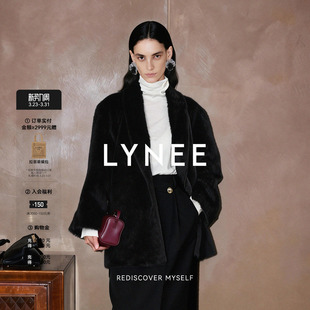 黑色苏力羊驼毛短款 水光浴袍 大衣女保暖轻奢外套 黑标 LYNEE
