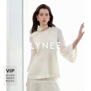 上衣 LYNEE 白色花苞半裙 套头衬衫 法式 绽放 重工压褶白色套装