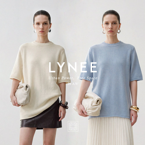 LYNEE圆领短袖针织上衣