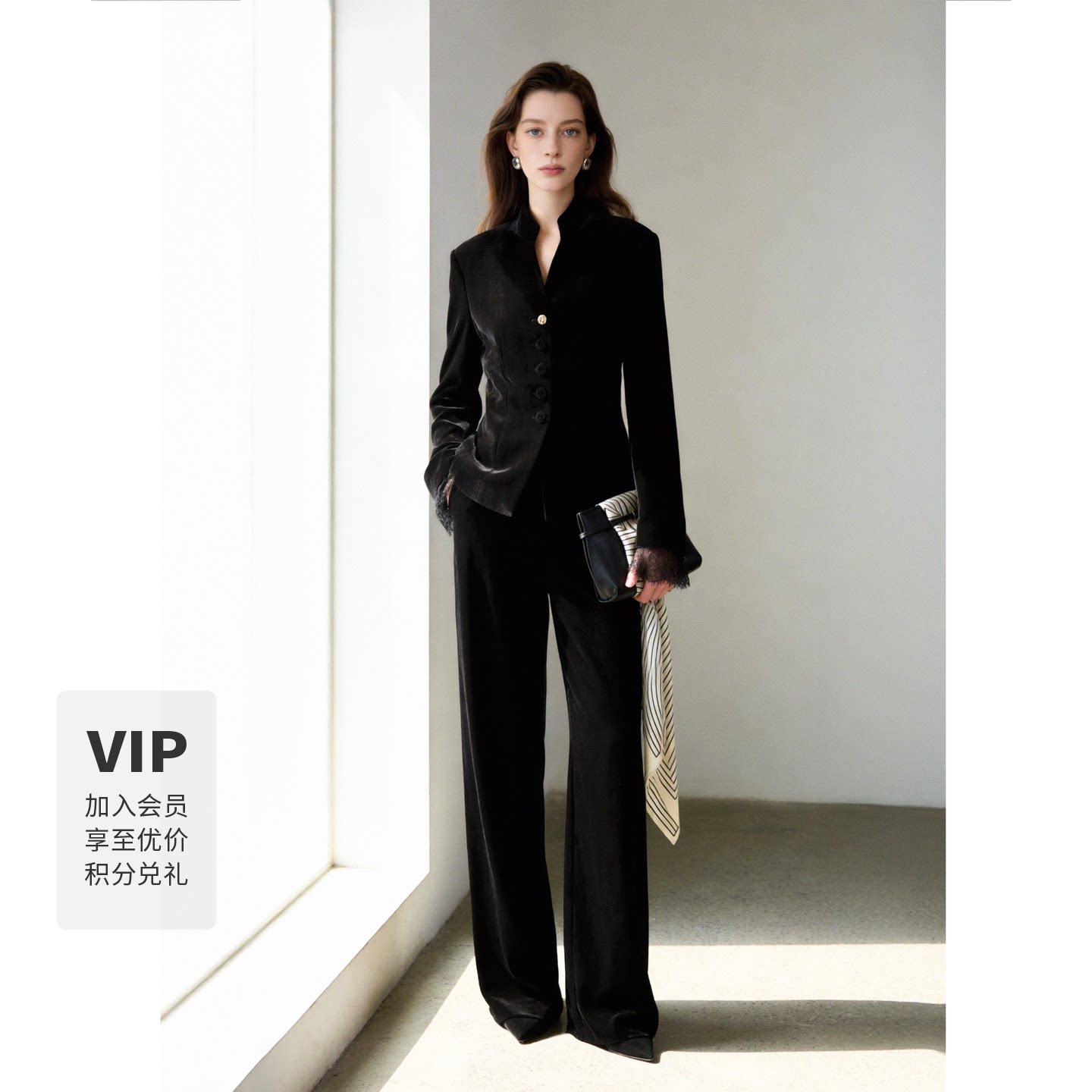 LYNEE【巴黎回响】黑色贵气丝绒套装女收腰蕾丝西服外套/直筒裤