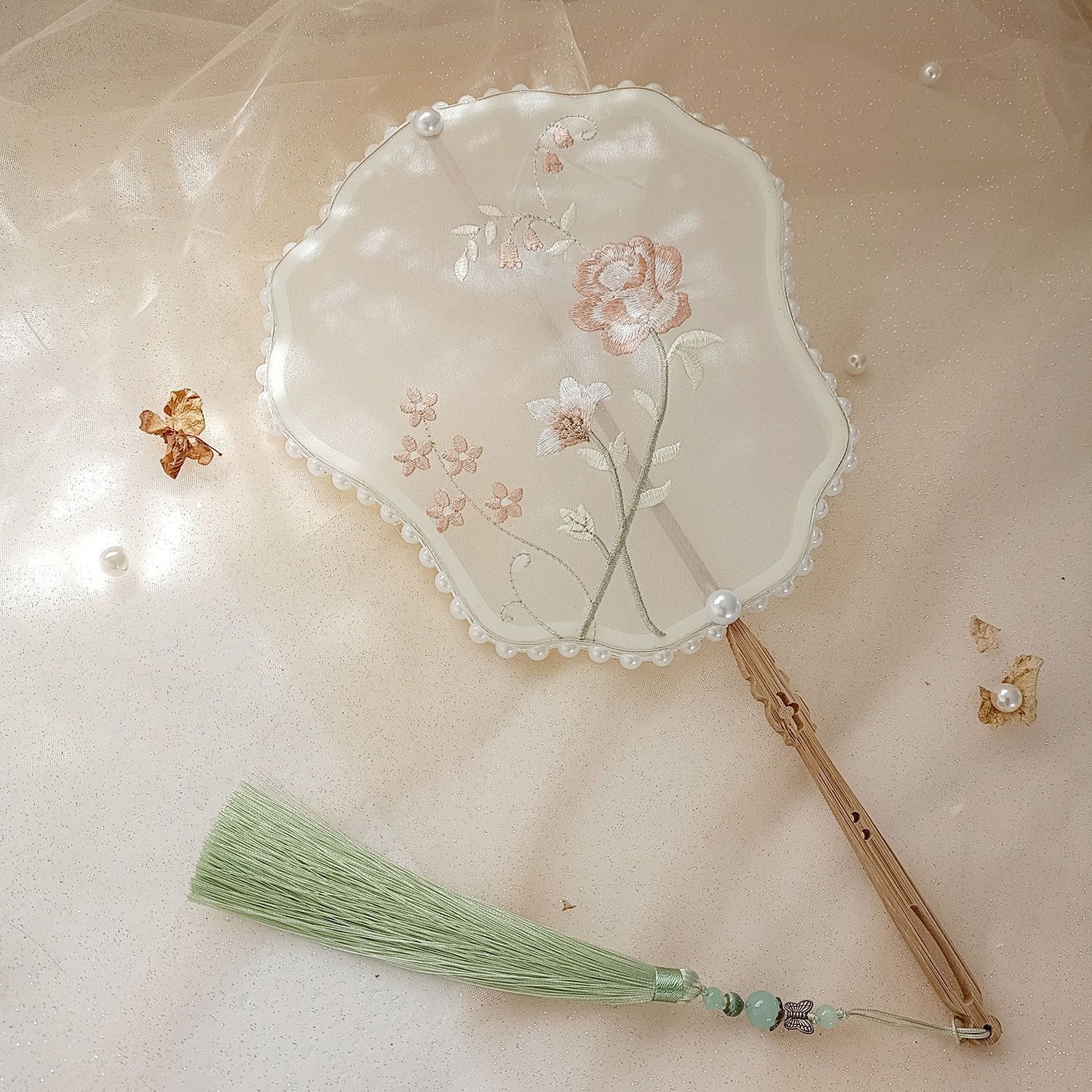 古风宫扇刺绣绣花扇拍照走秀跳舞表演搭配汉服旗袍扇子至哲至哲
