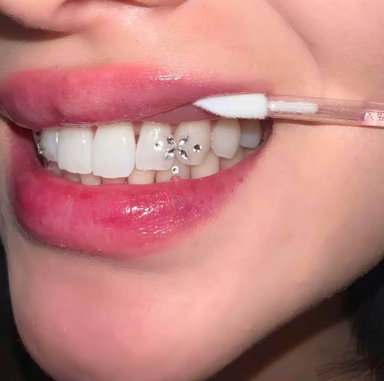 小鬼同款牙钻自粘持久洗不掉爆闪牙钻diy材料包甜美小众牙饰,饰品/流行首饰/时尚饰品新,其他DIY饰品配件,淘宝优惠券,粉丝福利购,淘宝优惠卷