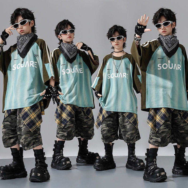 幼儿breaking街舞服装潮酷男童牛仔短裤炸街套装女童架子鼓演出服图片