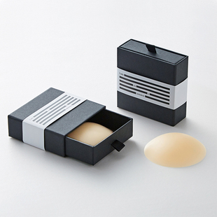 Lulu on a mission 无胶乳贴液态硅胶乳贴隐形无痕肤色可多次使用