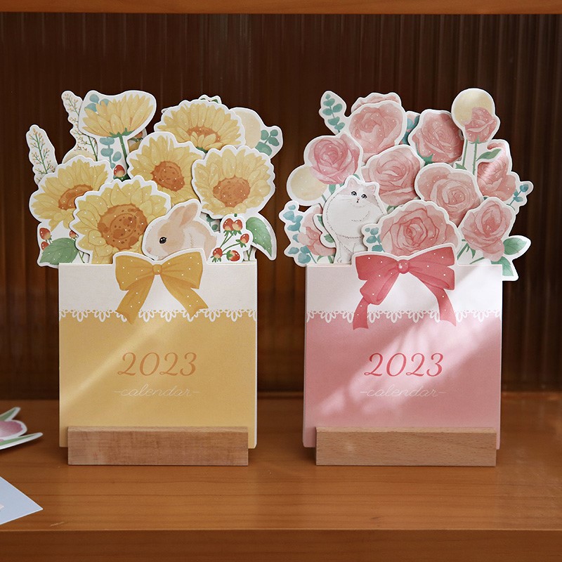 小日子不翻篇 2023年花卉木质台历烫金立体异形插画日程创意日历