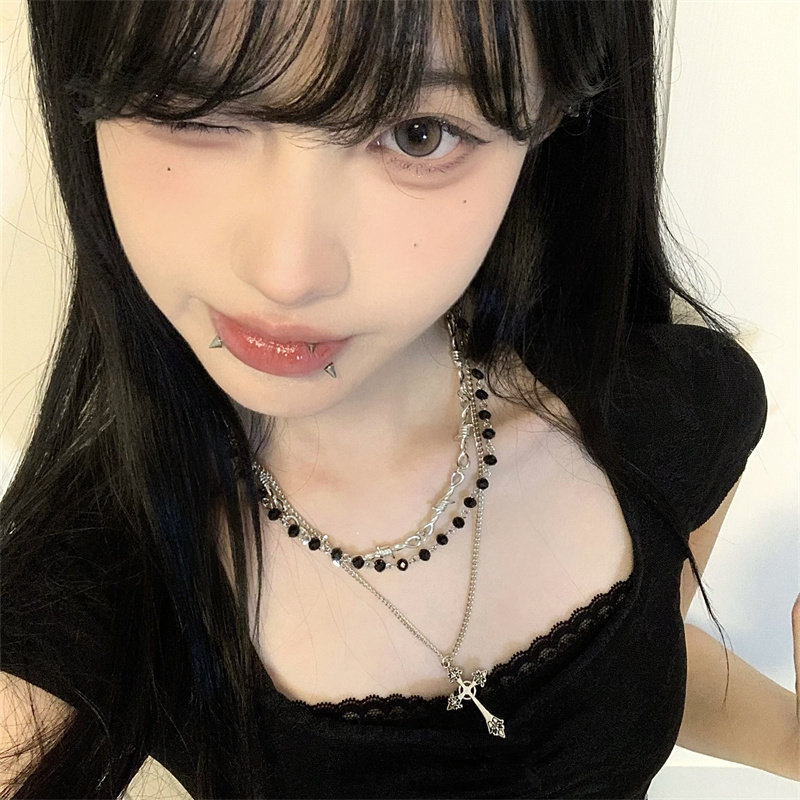 哥特风朋克十字架叠戴项链女暗黑甜酷辣妹串珠锁骨链复古金属颈链