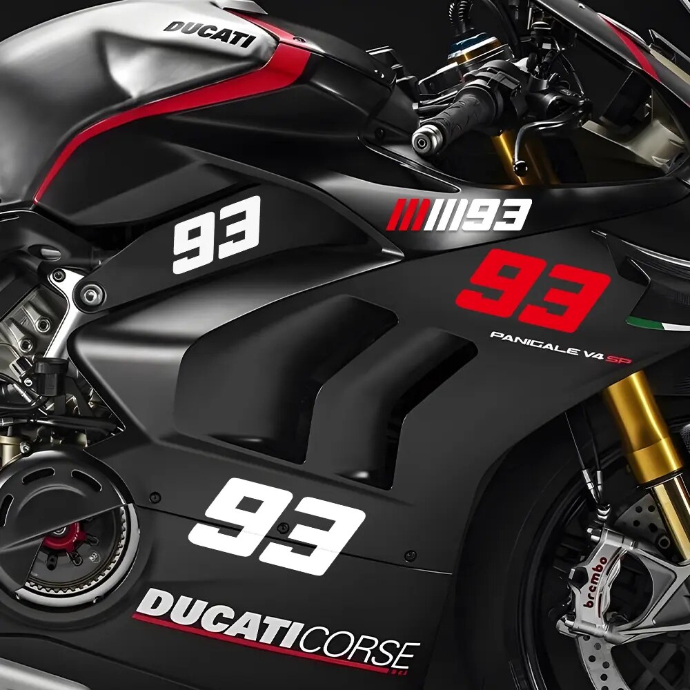 适用93号车手马奎斯46号罗西头盔个性车贴划痕贴摩托车贴画电动防