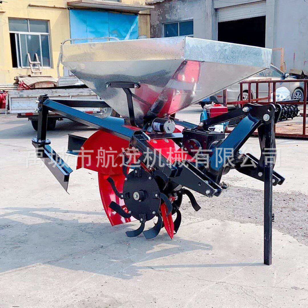 拖拉机后悬挂的开沟施肥回填一体机 果园侧置施肥开沟机价格