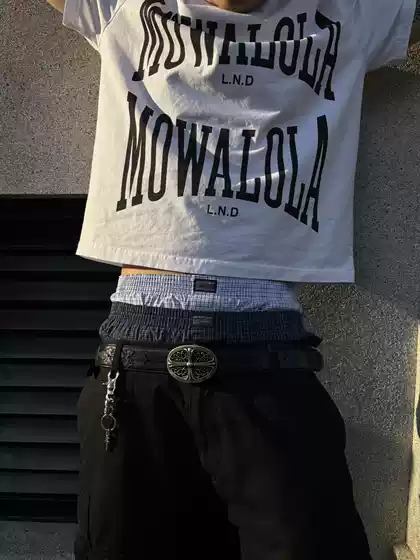 [in Stock] Cmss Independent Mowalola Black and White Slogan Print Short-Sleeve Opium Style