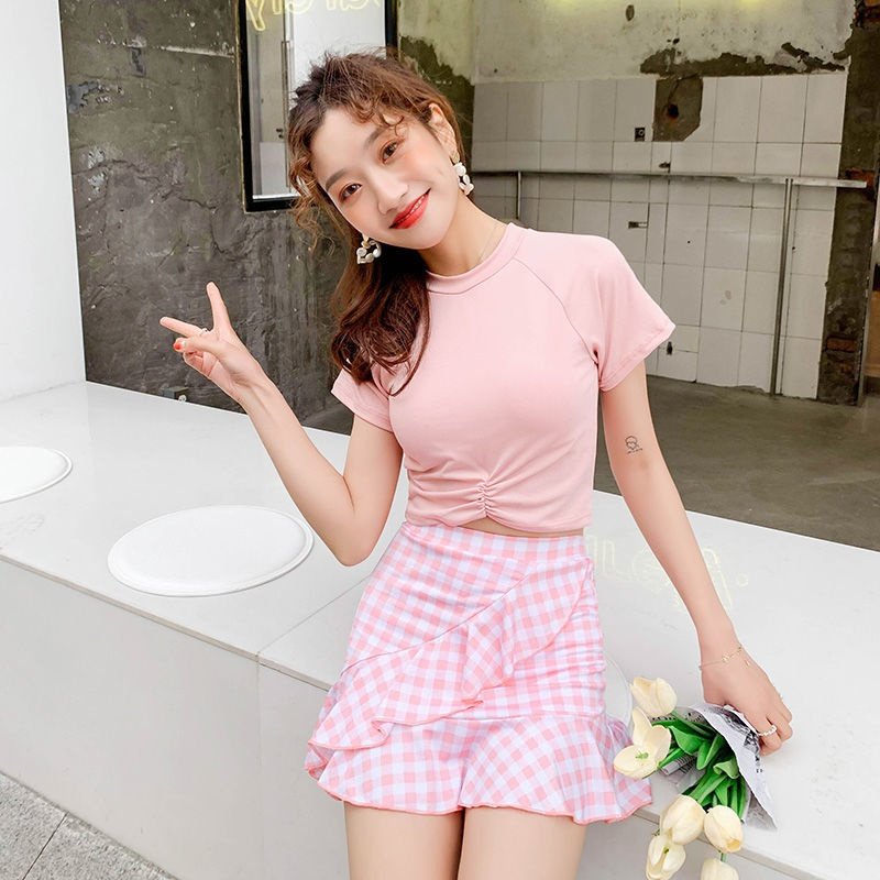 海边拍照好看的泳衣裙式分v体女装泳衣两件套时尚2020年新款短袖